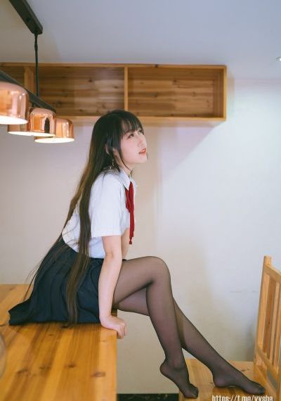 护士扒下内裤让我爽一夜电影