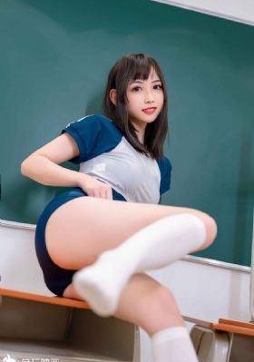 李采潭在线播放