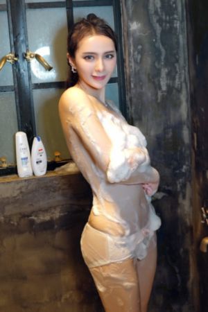 妈妈的漂亮朋友