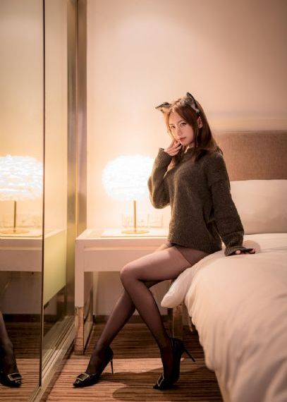 依雯妮妮
