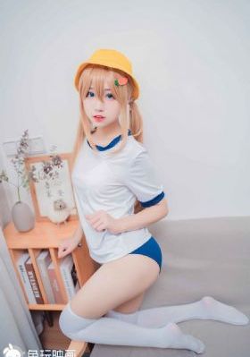 学院侵触