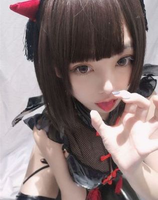 《湿濡的女人》在线