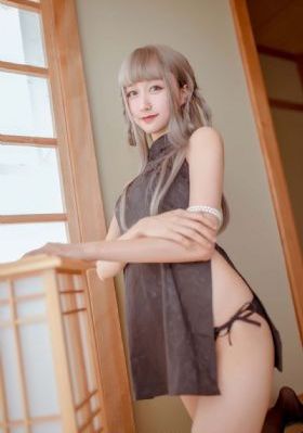 迷人女同学bd高清