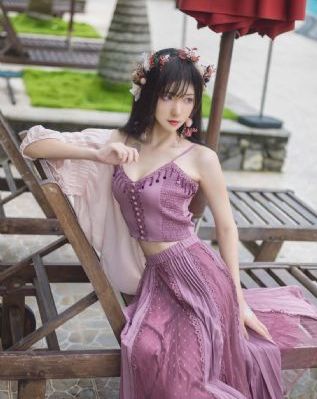 公交车强摁做开腿呻吟h动漫视