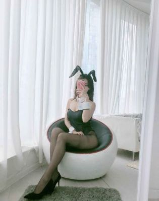女大学生沙龙在线观看